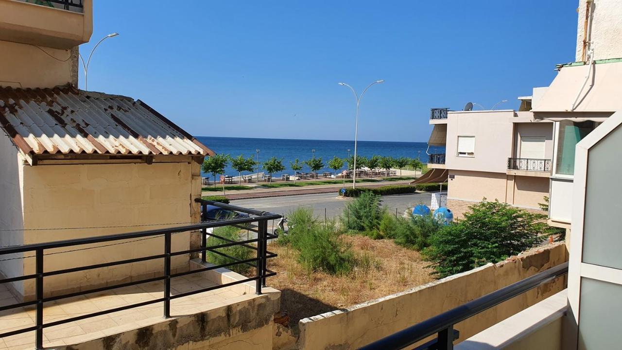 Theos Apartment Alexandroupoli Exterior foto